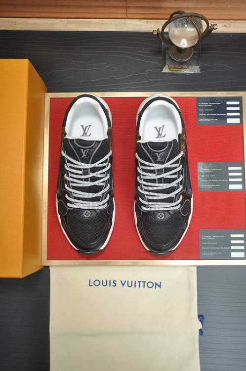 Picture of Louis Vuitton Shoes _SKULVsz35-3939-44hnh060416287